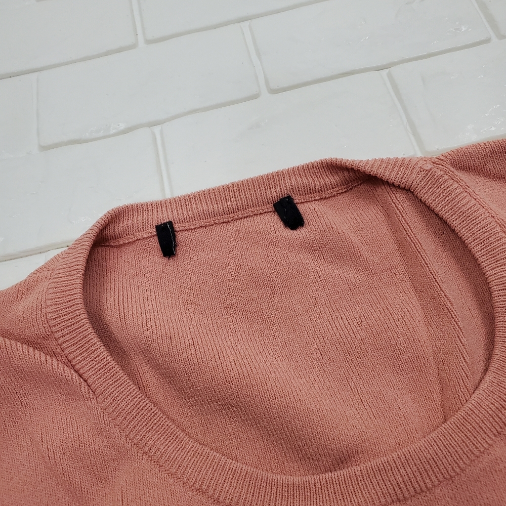 Small Peach Tattered Stretchy Top – Casual Distressed Fitted Tee - Picture 5 of 5